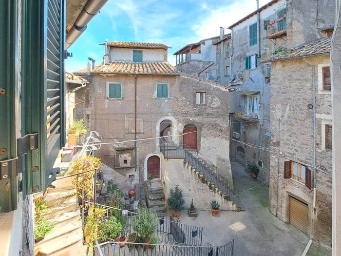 Appartamento bilocale in vendita in VIA SAN GIOVANNI, Vignanello