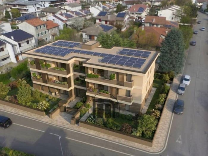 Appartamento trilocale in vendita in Dosson, Casier