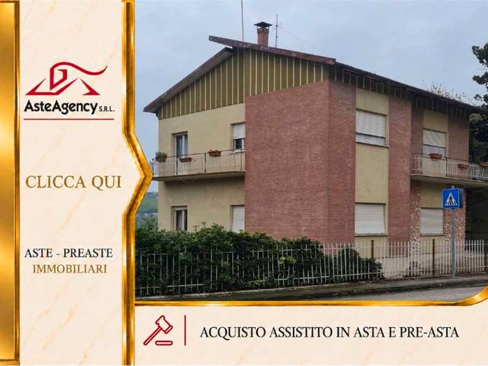 Appartamento quadrilocale in vendita in Via Trieste, Centro, Montottone