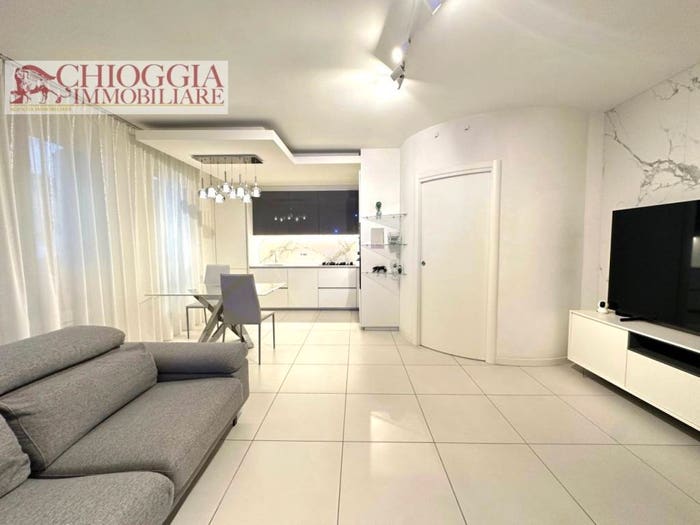Appartamento trilocale in vendita in Via Angelo Fava, Centro Storico, Chioggia
