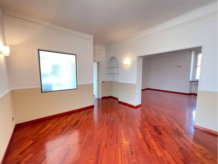 Appartamento bilocale in vendita in Via Melzo, Porta Venezia, Milano