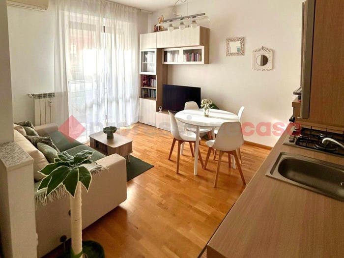 Appartamento bilocale in vendita in Via Monte Rosa, Centro, Cesano Boscone