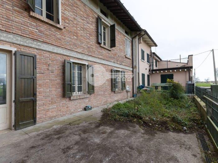 Casa con 6 locali in vendita in Cascina Cucchetta, Leno