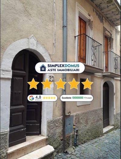 Appartamento con 5 locali in vendita in Via Valeria, Centro, Tagliacozzo