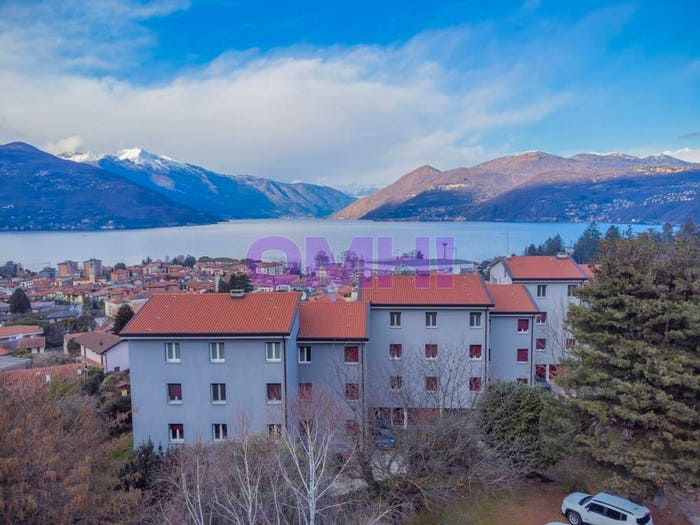 Appartamento quadrilocale in vendita in via Cazzane, Germignaga