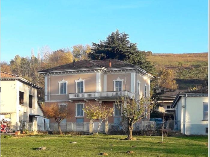 Casa con 5 locali in vendita in Centro, Broni