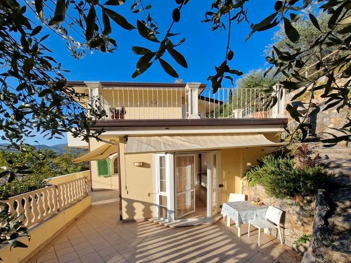 Casa con 6 locali in vendita in Via S Francesco, Miseglia Bedizzano Codena, Carrara
