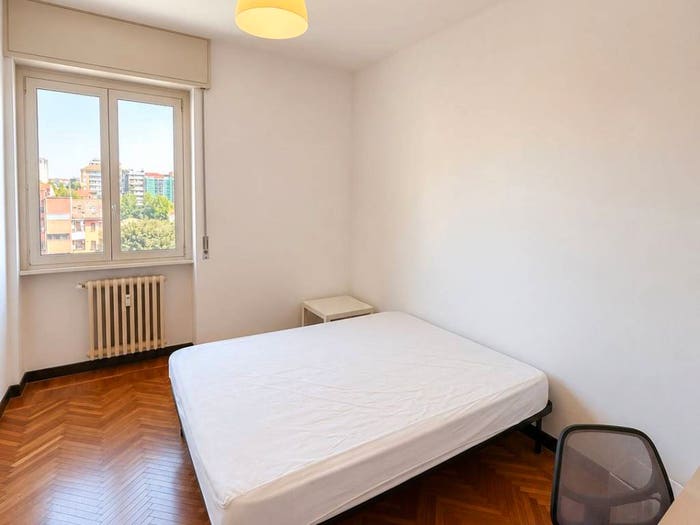 Appartamento bilocale in vendita in Via Lorenteggio, Giambellino, Milano