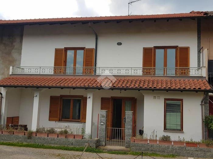 Casa con 6 locali in vendita in Via Baraggia, Centro, Castelletto Sopra Ticino