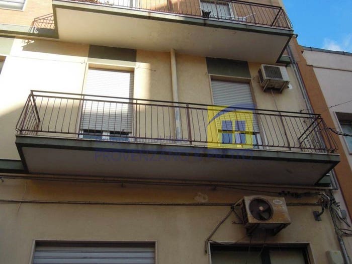 Appartamento quadrilocale in vendita in Via Isonzo, Commenda, Brindisi