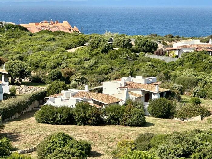 Casa quadrilocale in vendita in Località Porto Quadro, Terravecchia Portoquadro, Santa Teresa Gallura