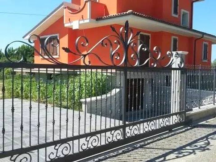 Casa con 6 locali in vendita in Via Calamandrei No Number, Centro, Pieve a Nievole