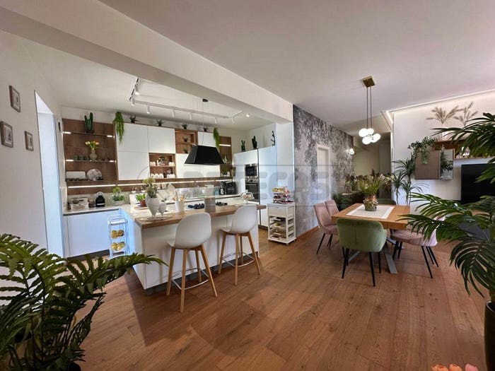 Appartamento con 6 locali in vendita in Centro, Mazara del Vallo
