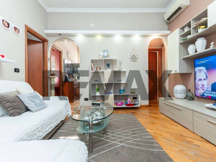 Appartamento quadrilocale in vendita in Via Walter Fillak, Sampierdarena, Genova