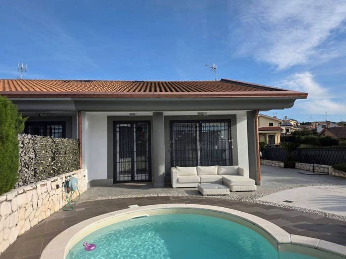 Casa trilocale in vendita in Via Irlanda, Cecchina, Albano Laziale