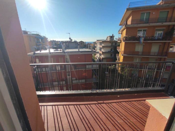 Appartamento con 5 locali in vendita in Viale Devoto, Stadio, Chiavari