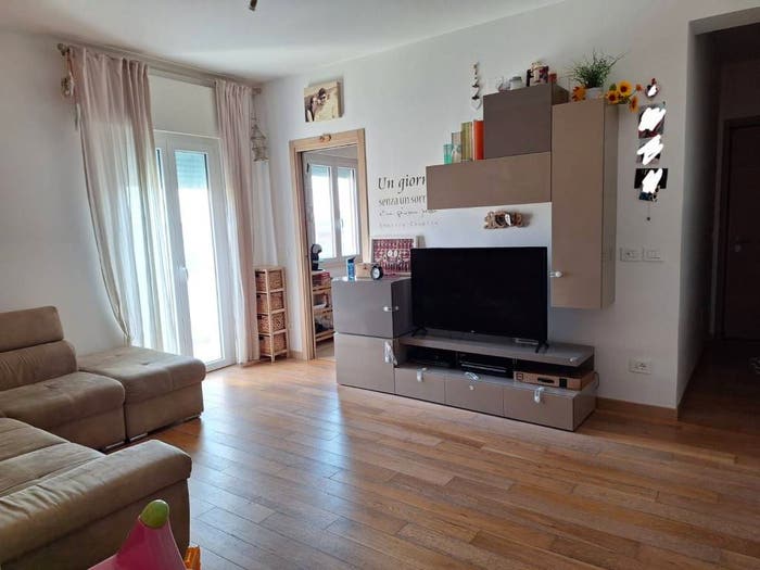 Appartamento trilocale in vendita in Via dell'Arte, Centro, Grado