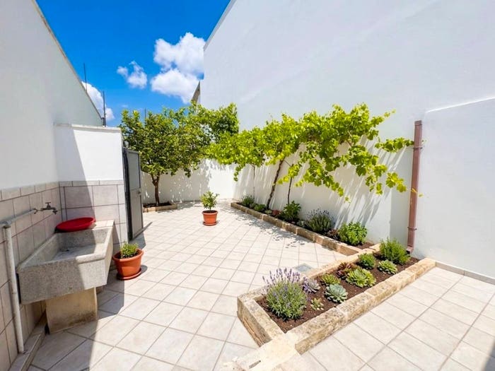 Casa quadrilocale in vendita in Via Bosco, PresicceAcquarica