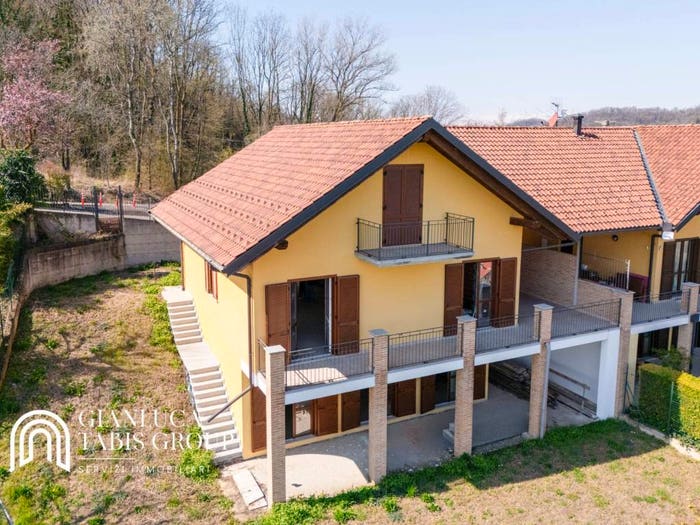 Appartamento quadrilocale in vendita in Via San Rocco, Pavarolo