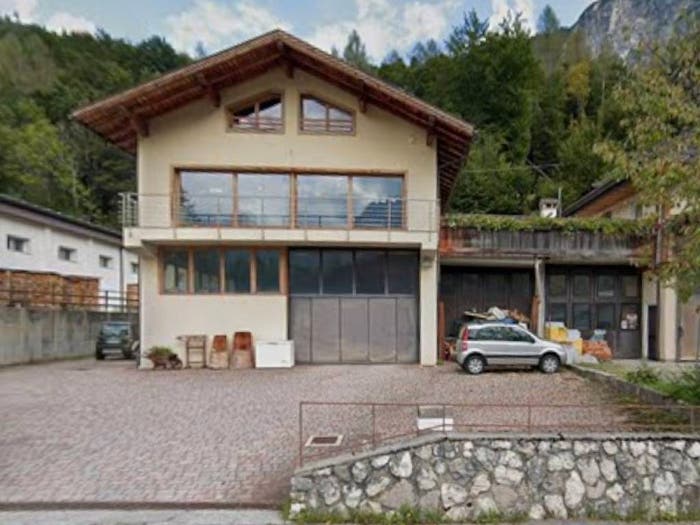 Appartamento trilocale in vendita in Località Zona Artigianale, Val di Zoldo
