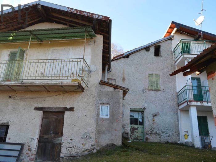 Casa con 6 locali in vendita in loc pastori, Murialdo