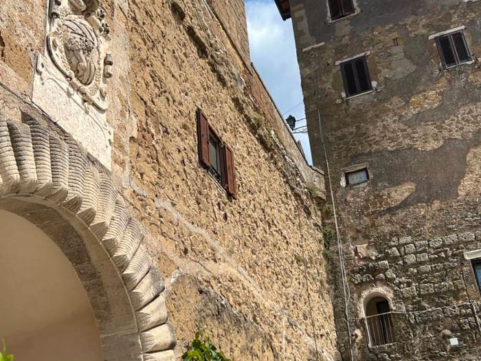 Casa trilocale in vendita in Vicolo dell'Assedio, Centro, Pitigliano