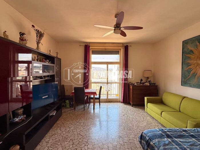 Appartamento trilocale in vendita in Via Brogeda, Ponte Chiasso, Como