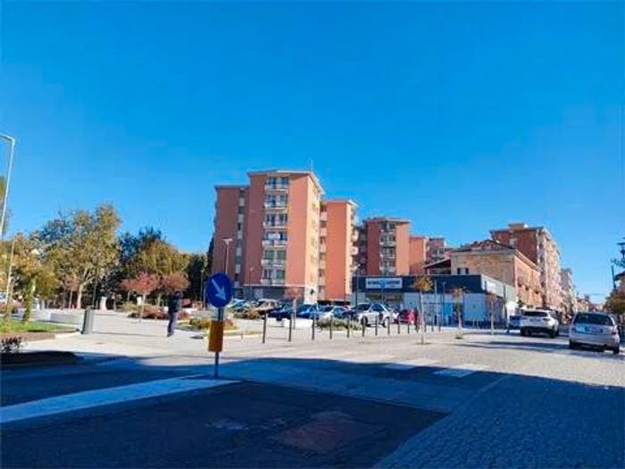 Appartamento quadrilocale in vendita in Centro, Cossato