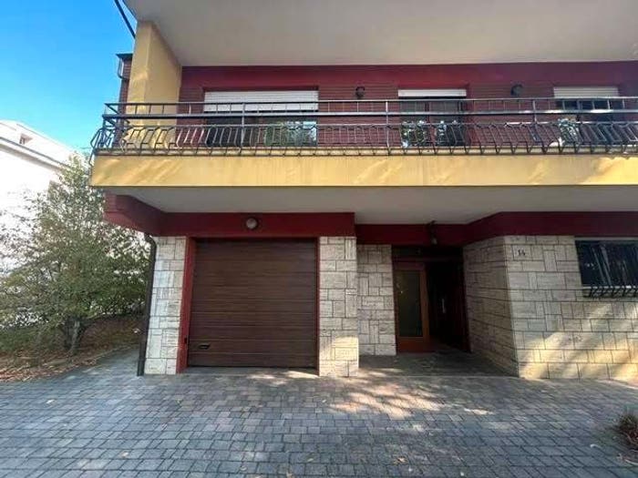 Casa con 6 locali in vendita in viale della resistenza, Modena Est, Modena