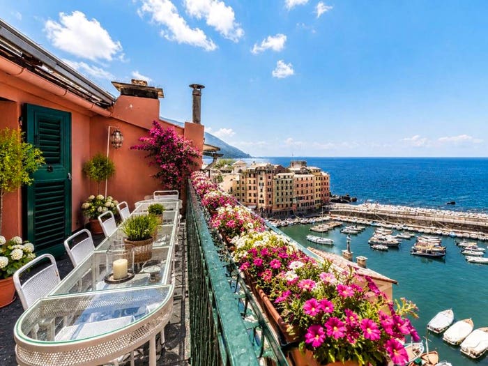 Casa trilocale in vendita in Largo Bartolomeo da Camogli, Centro, Camogli