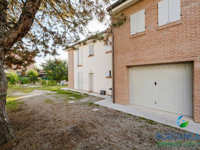 Casa con 5 locali in vendita in Via Chiesa Saliceto, Saliceto Buzzalino, Campogalliano