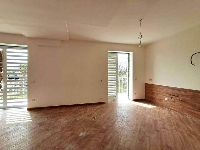 Casa trilocale in vendita in VIA VITTORIO VENETO SNC, Centro, Marigliano