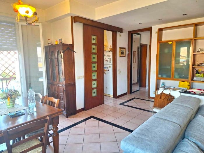 Appartamento con 5 locali in vendita in Centro, Capannori