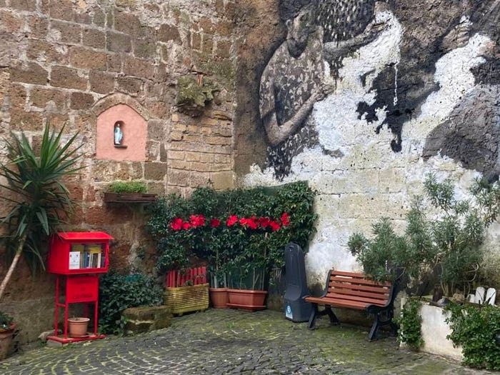 Appartamento bilocale in vendita in Via del Garofalo, Centro, Capranica
