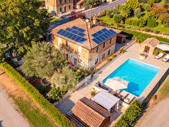 Casa con 6 locali in vendita in Vitellino, Castiglione del Lago