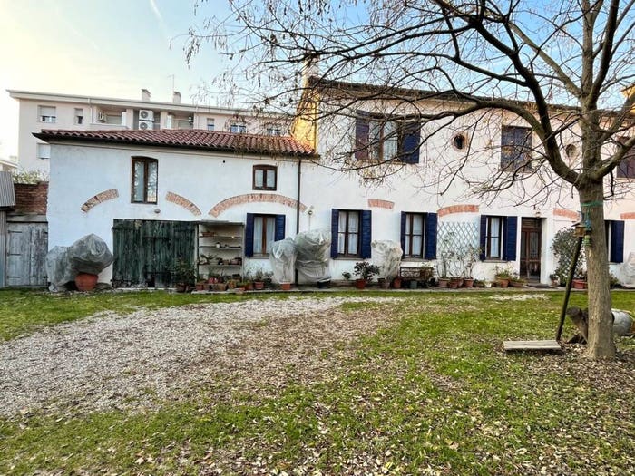 Casa con 6 locali in vendita in Via Guido Reni, San Bellino San Filippo Neri, Padova