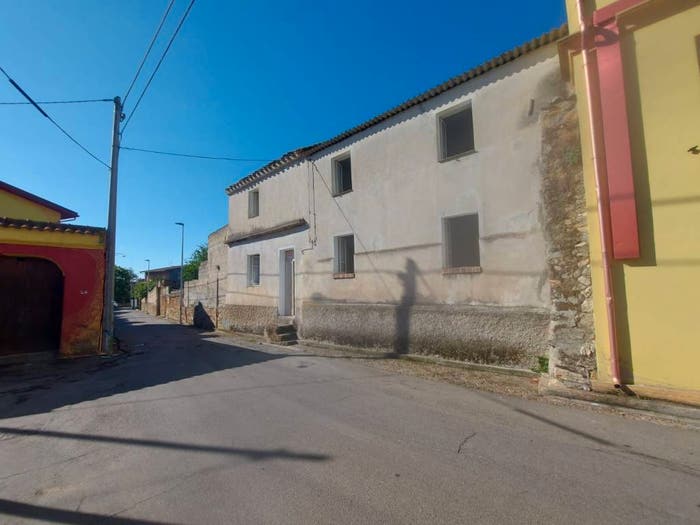 Casa con 5 locali in vendita in Samatzai
