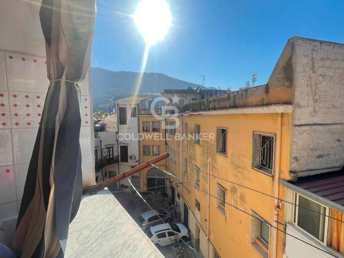 Appartamento con 6 locali in vendita in VIA AURORA, Milioti, Carini
