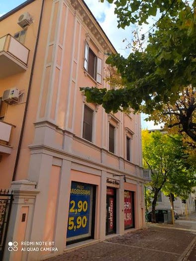 Appartamento quadrilocale in vendita in Viale Gabriele D'Annunzio, Porta Nuova, Pescara