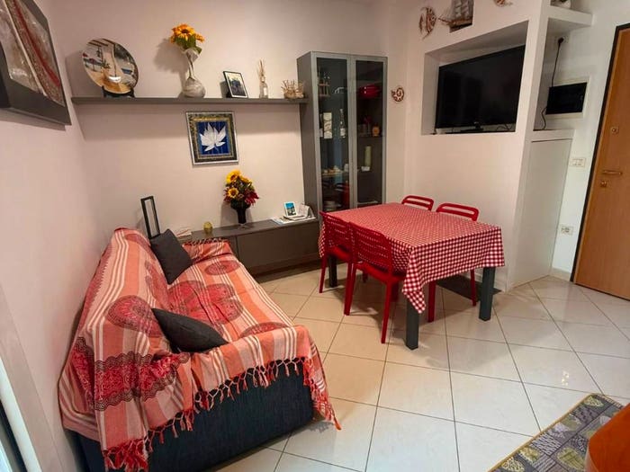 Appartamento bilocale in vendita in Via Vittorio Veneto, Centro, Gabicce Mare