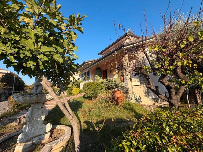Casa con 5 locali in vendita in Via di Mezzo, Villa Verucchio, Verucchio