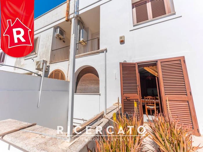 Casa con 6 locali in vendita in Viale delle Querce, Castromediano, Cavallino