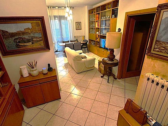 Appartamento quadrilocale in vendita in Piazza Dante Alighieri, Centro, Borgo San Lorenzo