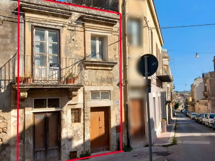 Casa trilocale in vendita in Corso Regina Elena, Modica Alta, Modica