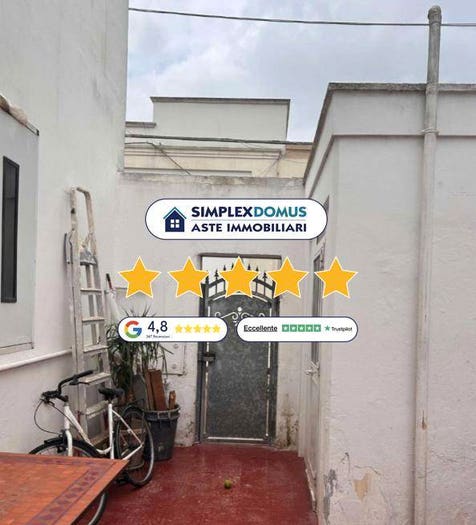 Appartamento quadrilocale in vendita in via Galileo Galilei, Trepuzzi