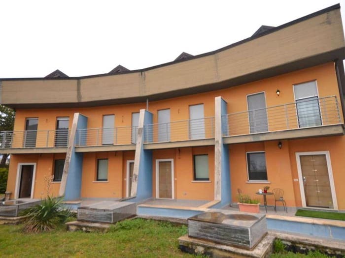 Casa con 6 locali in vendita in Via S Cipriano, Bellavista Pianola, L'Aquila