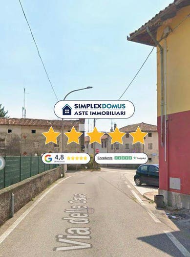 Appartamento con 6 locali in vendita in Via delle Cave, Aviano Castello, Aviano