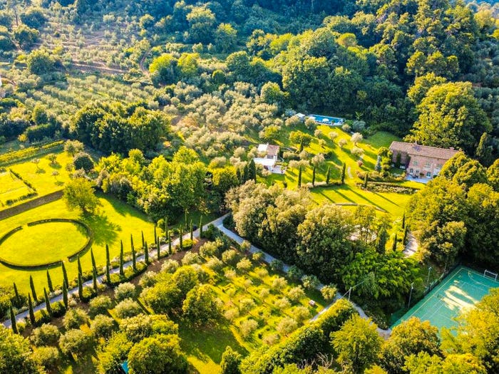 Casa con 6 locali in vendita in Via del Cimitero di San Michele in Escheto, Massa Pisana Vicopelago, Lucca