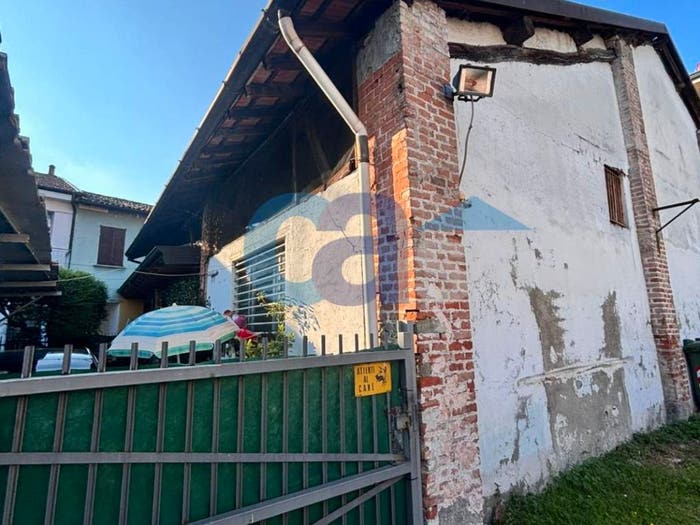 Casa con 6 locali in vendita in Via Madonna di Caravaggio, Bettola Zelo Foramagno, Peschiera Borromeo