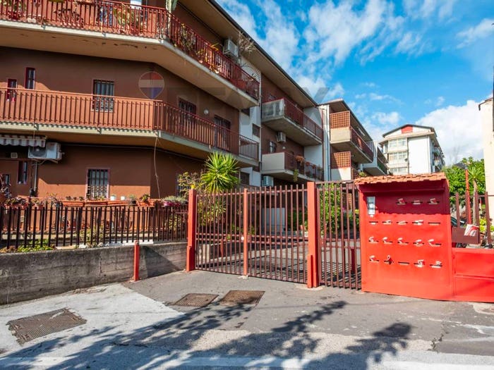 Appartamento con 5 locali in vendita in Via Immacolata, San Giovanni Galermo, Catania